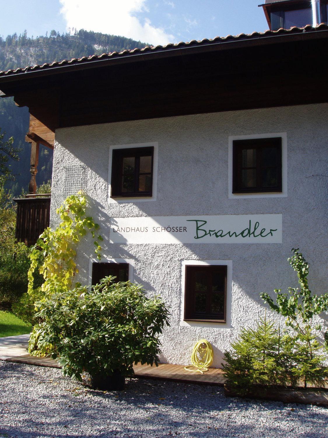 Landhaus Schoesser-Brandler Mayrhofen Exterior foto