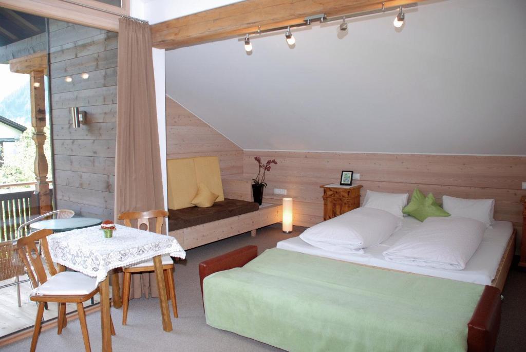Landhaus Schoesser-Brandler Mayrhofen Cameră foto